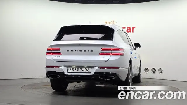 Genesis GV80 — Фото автомобиля 4