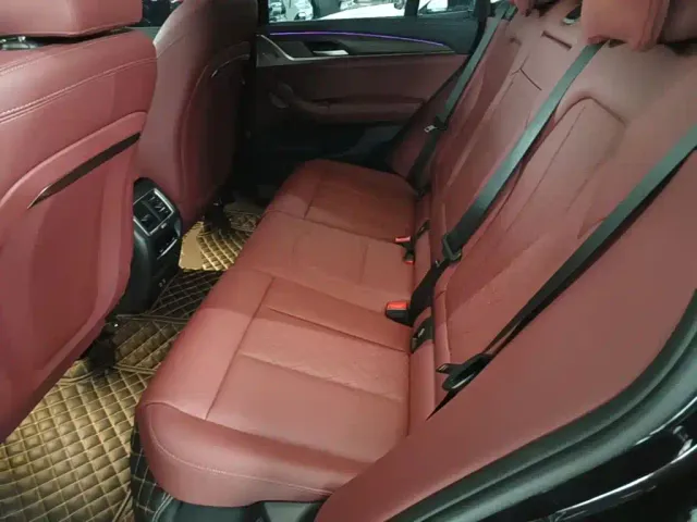BMW X3 — Фото автомобиля 16