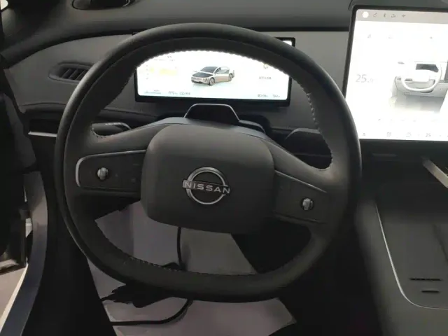 Nissan N7 — Фото автомобиля 10