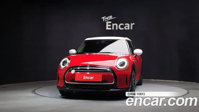MINI Cooper — Фото автомобиля 3