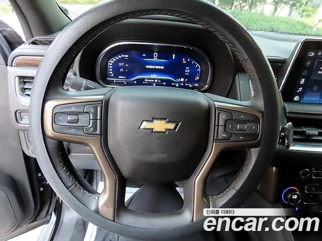 Chevrolet Tahoe — Фото автомобиля 12