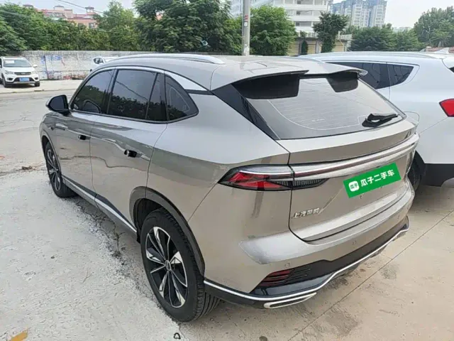 Roewe RX5 — Фото автомобиля 4