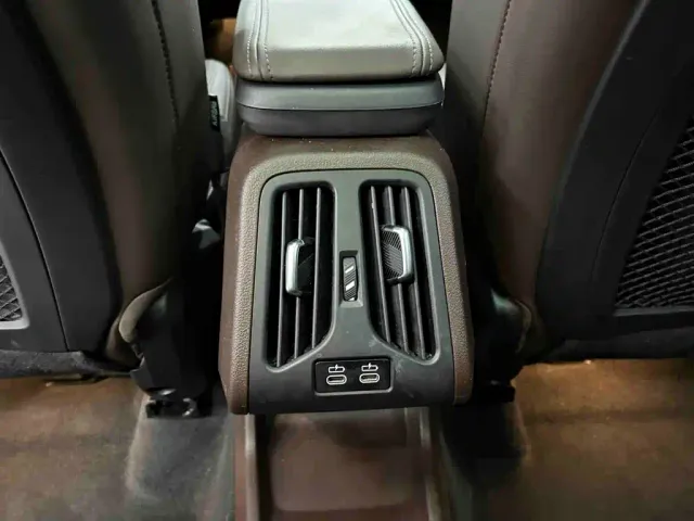 BMW X1 — Фото автомобиля 22