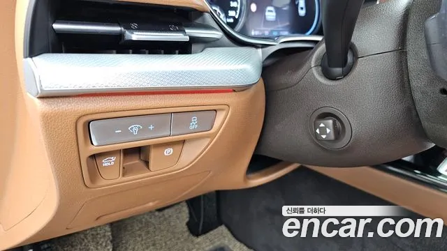 Genesis G80 Electrified G80 (RG3) — Фото автомобиля 24