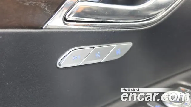 Genesis GV80 — Фото автомобиля 30