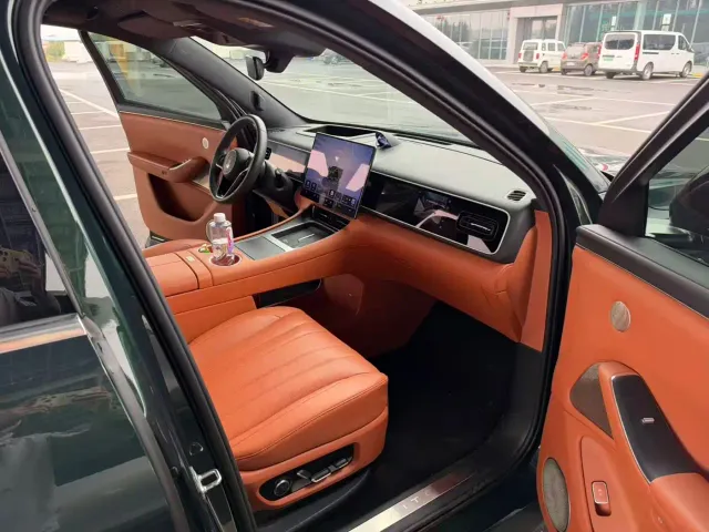 AITO Wenjie AITO M7 2026 Extended Range Ultra AWD 5-Seater — Фото автомобиля 9