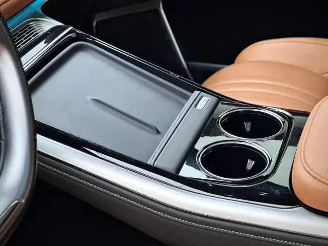 Xpeng G9 — Фото автомобиля 15