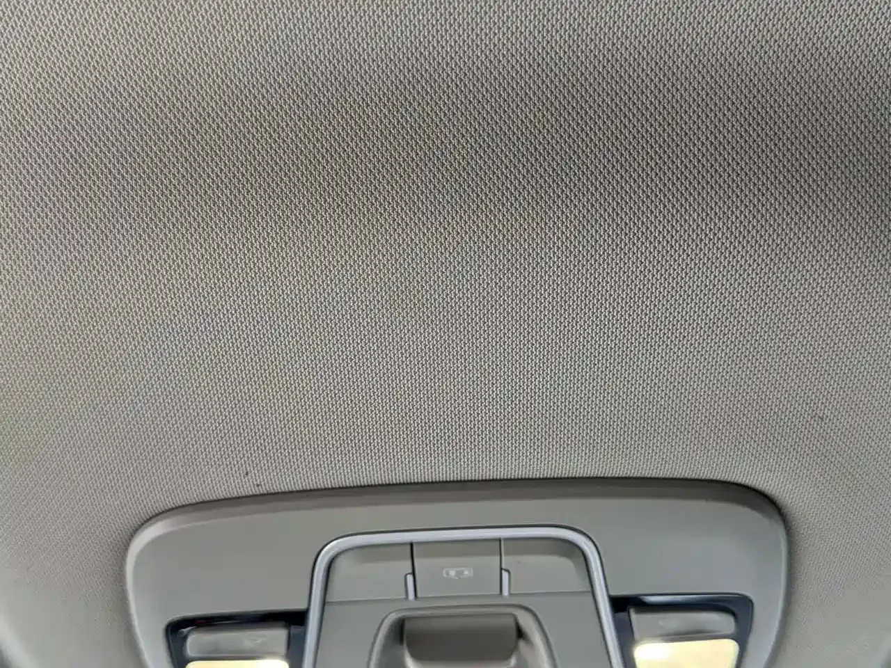 Geely Binyue 2021 1.4T DCT Diamond Edition — Фото автомобиля 22