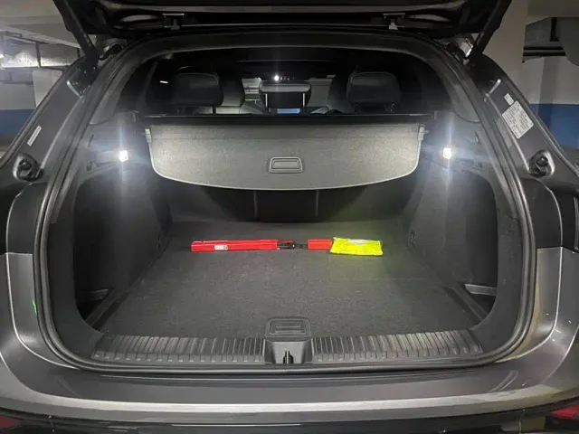 Audi Q6L e-tron — Фото автомобиля 5