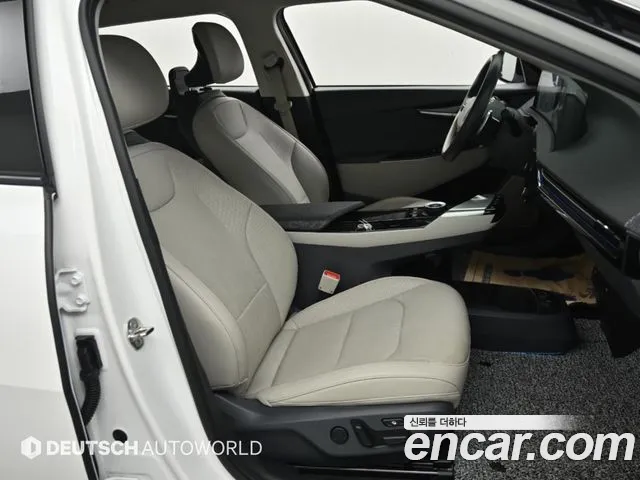 Kia EV6 — Фото автомобиля 10