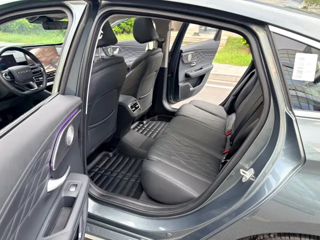 Chery Arrizo 8 PRO — Фото автомобиля 9