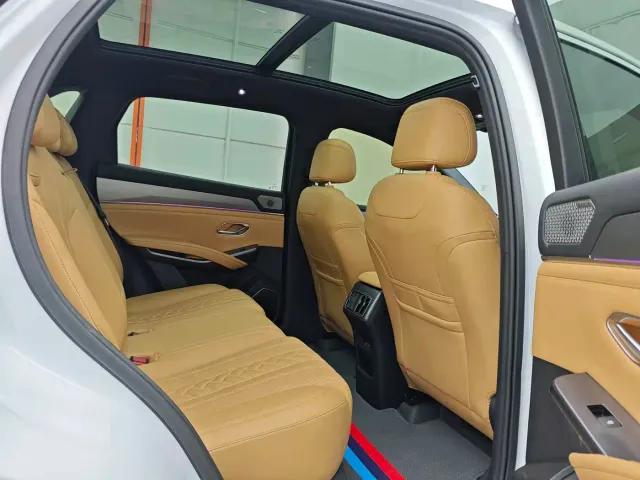 BYD Song L DM-i — Фото автомобиля 19
