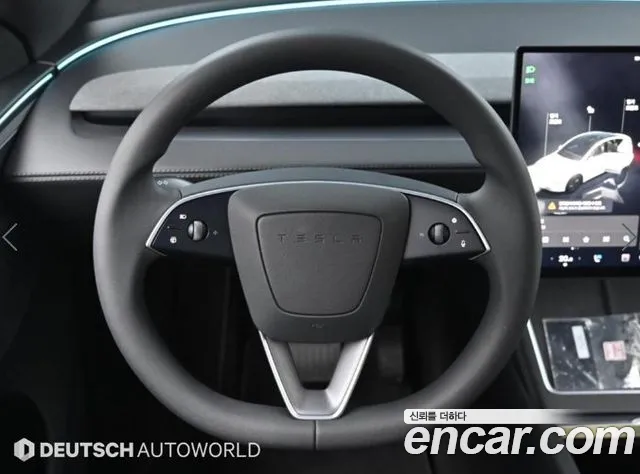 Tesla Model Y — Фото автомобиля 13