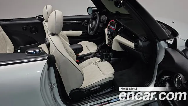 Mini Cooper Convertible — Фото автомобиля 9