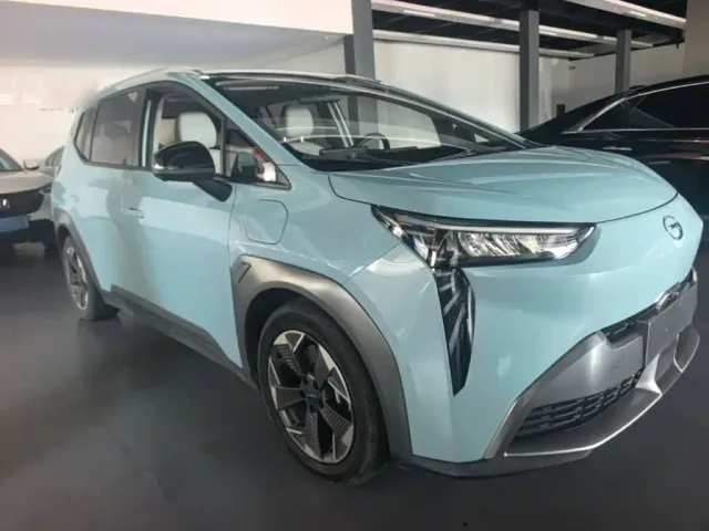 GAC Aion Y — Фото автомобиля 3