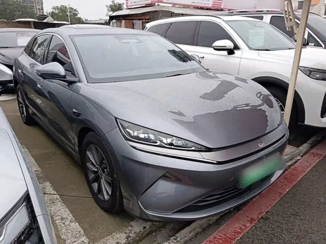BYD Qin L — Фото автомобиля 3