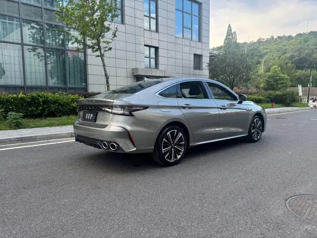 Chery Arrizo 8 — Фото автомобиля 5
