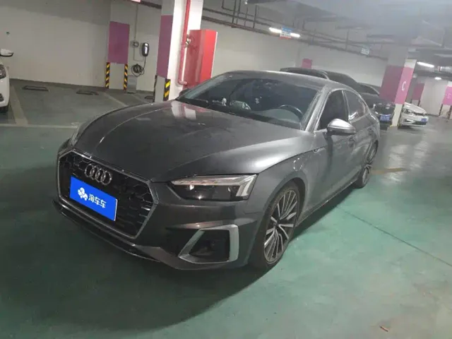 Фотография автомобиля — Audi A5