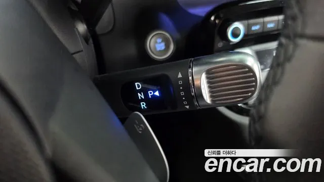 Hyundai Casper Electric — Фото автомобиля 12