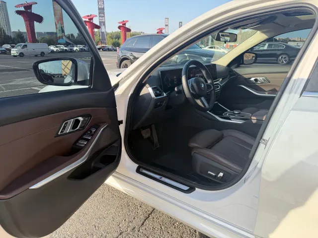 BMW 3 Series — Фото автомобиля 7
