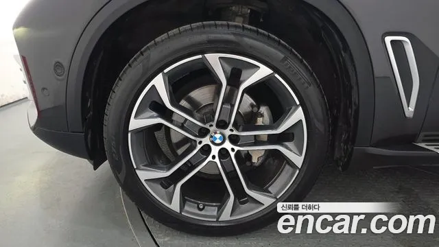BMW X5 — Фото автомобиля 5