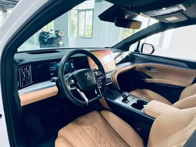 BYD Song L DM-i — Фото автомобиля 6