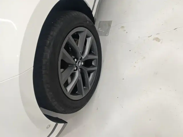 Land Rover Range Rover Velar — Фото автомобиля 22