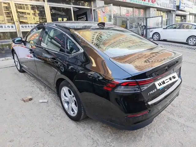 Honda Accord — Фото автомобиля 6