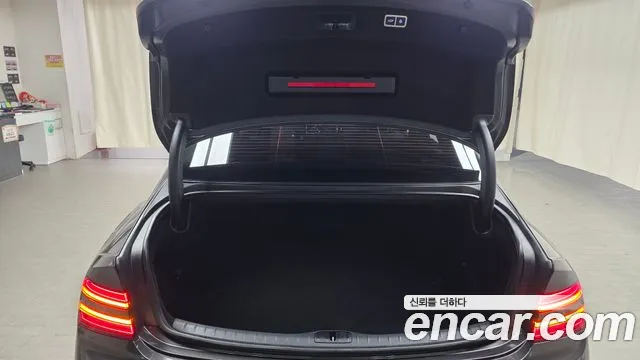 Genesis G80 Бензин 2.5 турбо AWD — Фото автомобиля 20