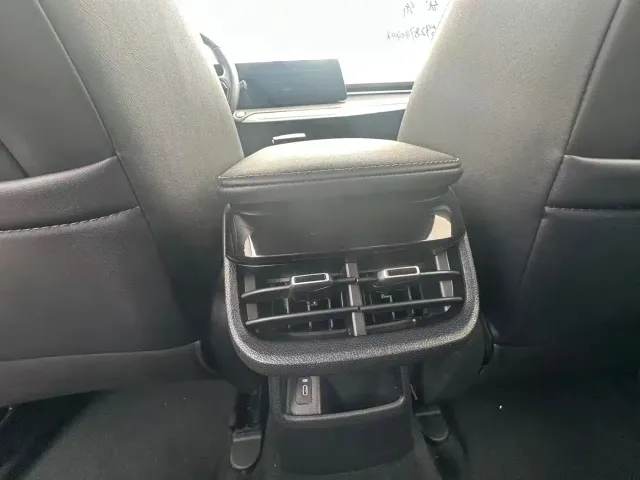 Changan Raeton Plus — Фото автомобиля 9