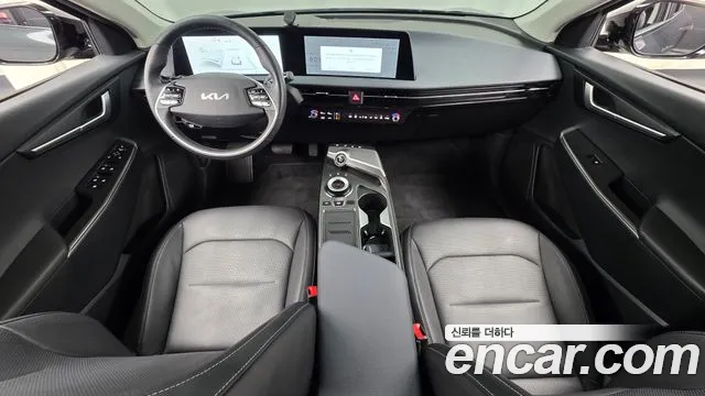 Kia EV6 — Фото автомобиля 10