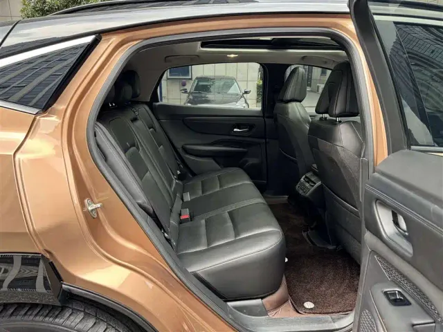 Nissan Ariya — Фото автомобиля 12
