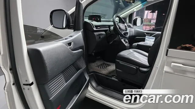 Hyundai Staria — Фото автомобиля 10