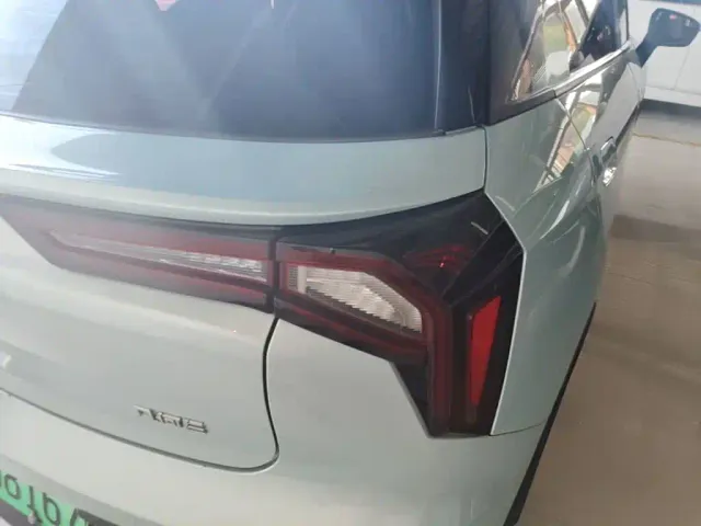 Geely Geometry E Firefly — Фото автомобиля 7