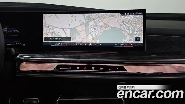 BMW 7 Series G70 — Фото автомобиля 19