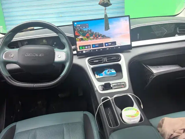 Geely Starry Wish — Фото автомобиля 12