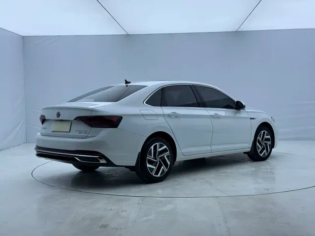 Volkswagen Sagitar — Фото автомобиля 4