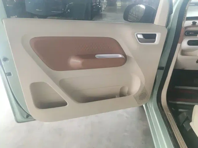 Wuling Hongguang Mini EV — Фото автомобиля 12