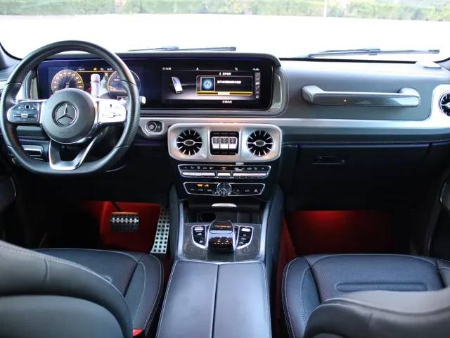 Mercedes-Benz G-Class — Фото автомобиля 21