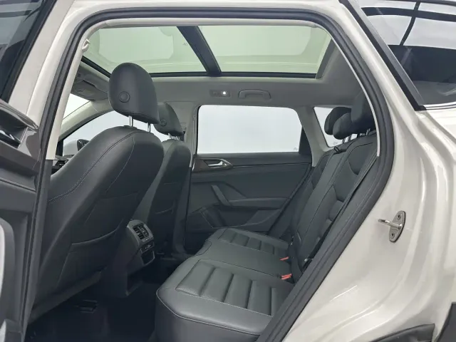 Volkswagen Tharu — Фото автомобиля 6