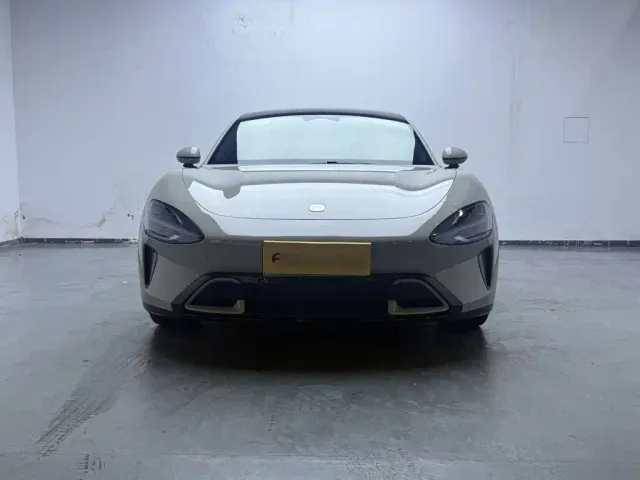 Xiaomi SU7 — Фото автомобиля 2