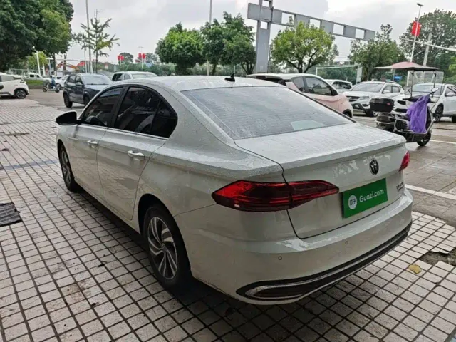 Volkswagen Bora 2025 200TSI DSG Joy Ride Navigation Edition — Фото автомобиля 4