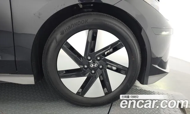 Hyundai Ioniq 6 — Фото автомобиля 6