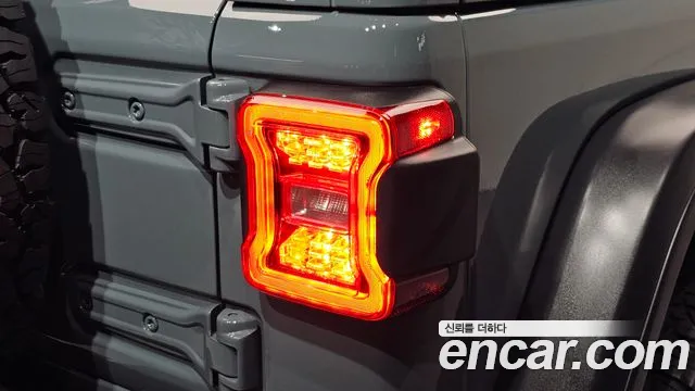 Jeep Wrangler Wrangler (JL) — Фото автомобиля 20