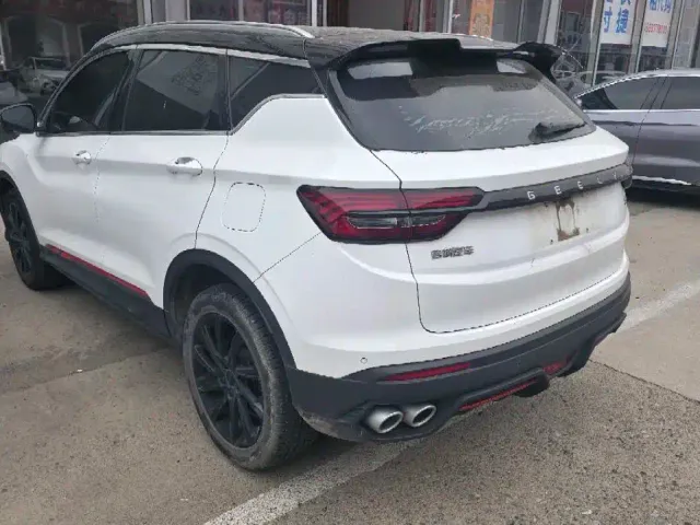 Geely Binyue — Фото автомобиля 6