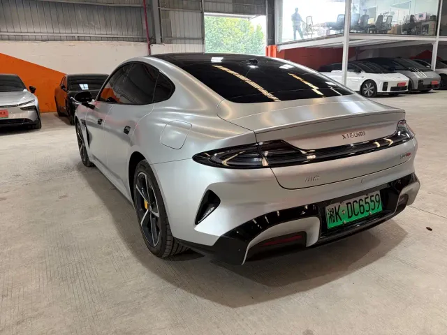 Xiaomi Auto Xiaomi SU7 2024 AWD Extended Range Advanced Smart Driving Max Edition — Фото автомобиля 9