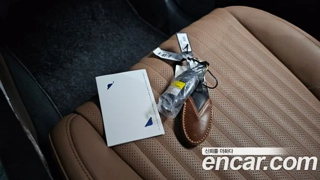 Hyundai Grandeur GN7 — Фото автомобиля 24