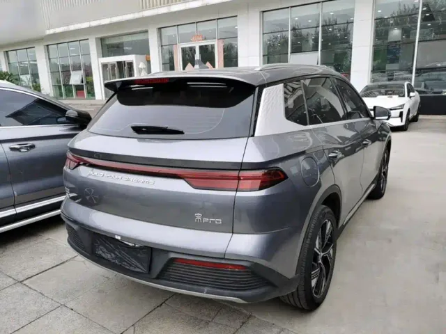 BYD Song Pro — Фото автомобиля 6