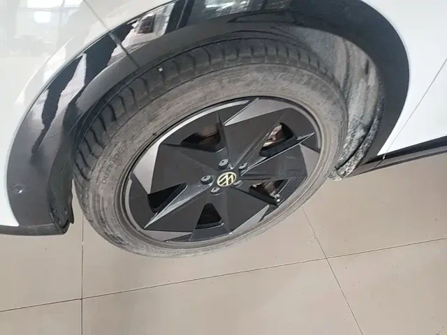 Volkswagen ID. Unyx 06 — Фото автомобиля 22