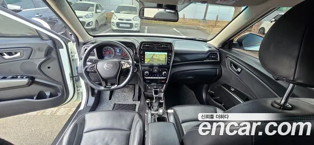 KG_Mobility_Ssangyong TIBOLI Very New Tivoli Бензин 1.5 2WD — Фото автомобиля 2